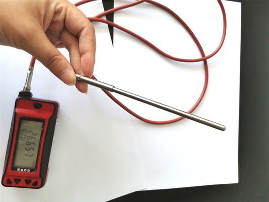 Lab Temperature Measurement Made Easy with High Precision Digital Readout Thermometer
