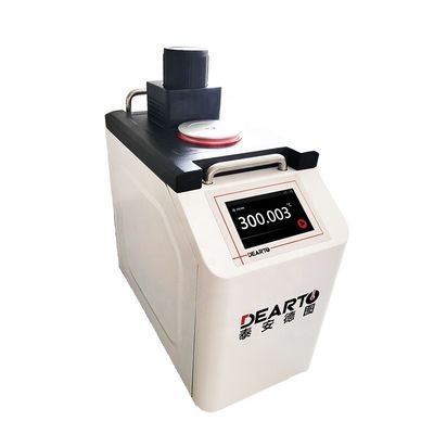 Portable Compact Thermostatic Liquid Bath for On-Site Usage Special Oil Working Medium